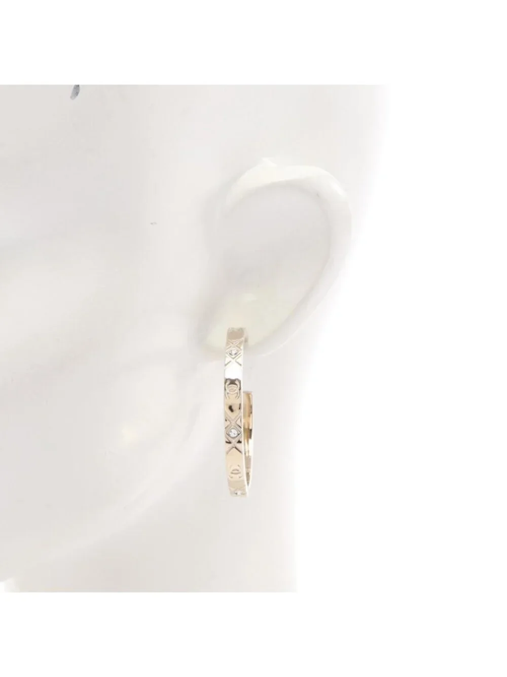 Chanel Single Earring CC Logo Hoop